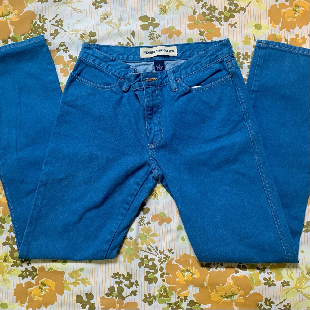GAP “SKINNY STRAIGHT LEG” JEANS